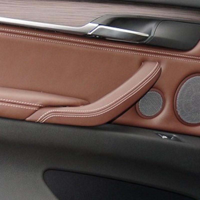  Left Door Pull Handle Leather Cover                        