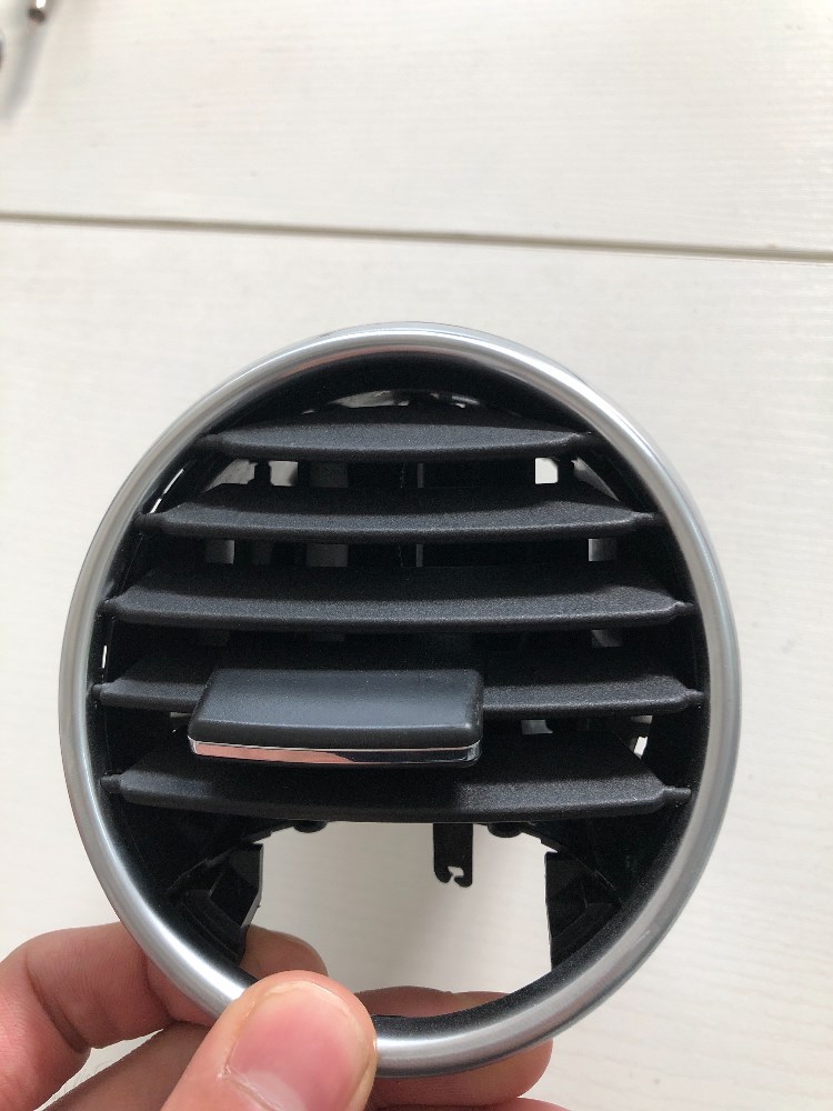 Central Ac Vent Assembly                                    